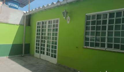 CASA DE VILA CACHAMBI 2 QUARTOS COM TERRAÇO E VAGA DE GARAGEM
