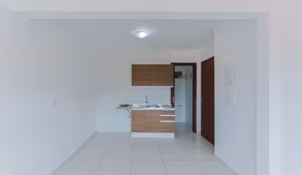 Loft para alugar na Carvoeira próximo à UFSC!