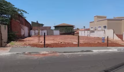 Venda de Terreno - Centro de Barretos/SP