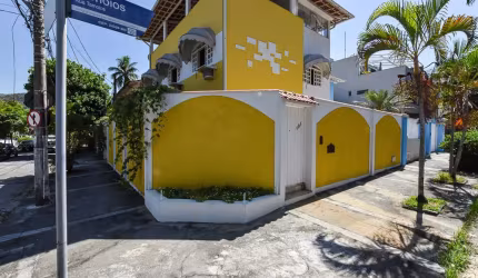 Casa  em São Francisco  220 m2 com 3  quartos à venda, 220 m² por R$ 1.590.000