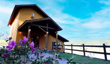Lindo sítio 4 hectares 2 casas