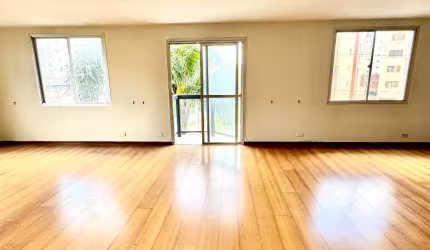 Apartamento Amplo na Visconde de Guarapuava
