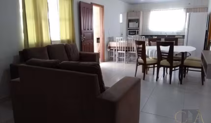 Apartamento para Temporada em Itapema, Centro, 8 dormitórios, 2 suítes, 4 banheiros, 4 vagas