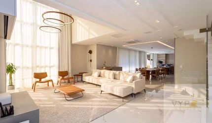 Casa com 3 suites ao lado do Paque Barigui