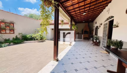 Sobrado com 3 dormitórios (02 Suítes) à venda, 308 m² por R$ 1.703.000 - Parque dos Pássaros - São Bernardo do Campo/SP