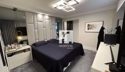 Apartamento mobiliado, com 4 dormitórios (2 suítes) e 2 vagas à venda, 247 m² por R$ 2.968.000 - Aclimação - São Paulo/SP