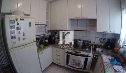 Apartamento com 2 dormitórios à venda, 53 m² por R$ 200.000 - Vila Baeta Neves - São Bernardo do Campo/SP