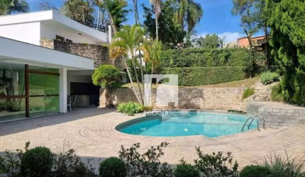 Sobrado com 4 dormitórios, (02 Suítes) 792 m² - venda por R$ 2.680.000 ou aluguel por R$ 14.429/mês - Interlagos - São Paulo/SP