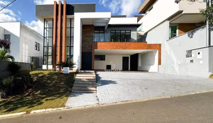 Casa com 4 quartos à venda, 240 m² por R$ 1.790.000 - Spina Ville II - Juiz de Fora/MG