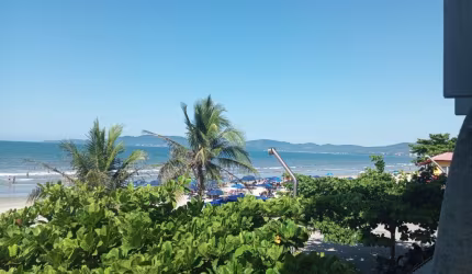 Lindo apt a beira mar na melhor localização da cidade