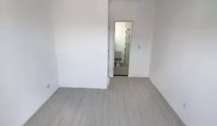 Sobrado para Venda em São Paulo, Vila Granada, 2 dormitórios, 2 suítes, 1 banheiro, 2 vagas
