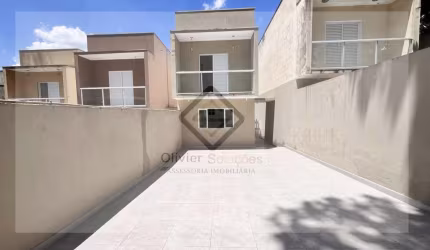 Casa para Venda em Cotia, Granja Viana, 3 dormitórios, 3 suítes, 3 banheiros, 2 vagas