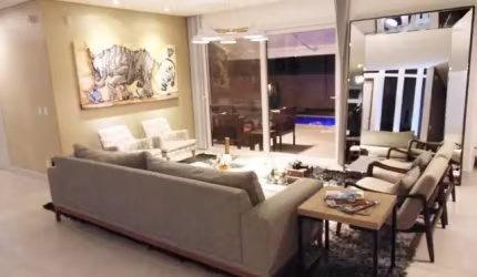Casa de 3 dormitórios Anhangabaú Jundiai
