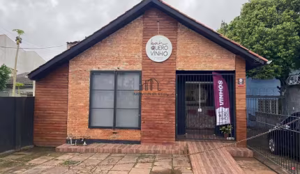 Casa localizada no Igara/Canoas