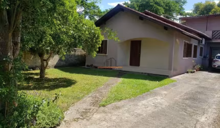 Casa localizada no bairro Estância Velha/Canoas