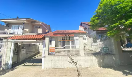 Casa localizada no bairro Estância Velha/Canoas