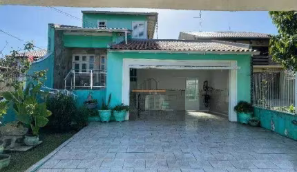 Casa localizada no bairro São José/Sapucaia