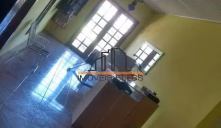Casa localizada no bairro Estância Velha/Canoas