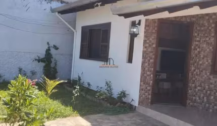 Casa localizada no bairro Harmonia/Canoas