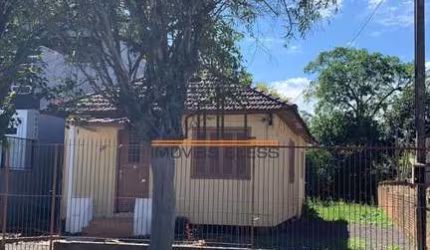 Casa localizada no bairro Fátima/Canoas