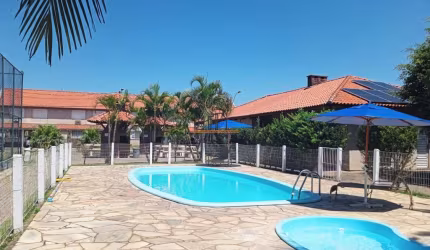 Sobrado em Condomínio localizado no bairro Rio Branco/Canoas