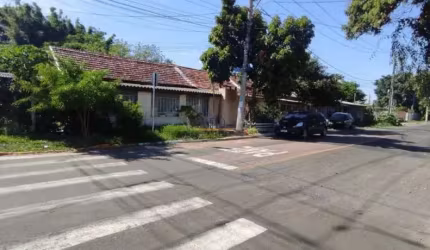 Casa localizada no bairro Mathias Velho/Canoas
