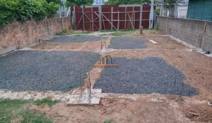 Terreno localizado no bairro Fatima/Canoas