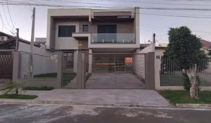 Sobrado localizado no bairro Estância Velha/Canoas