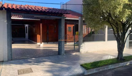 Casa localizada no bairro Estância Velha/Canoas