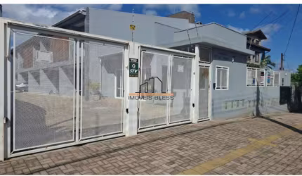 Casa em Condomínio Localizada no bairro Igara/Canoas