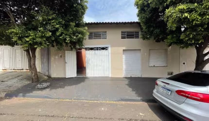 Não é luxo, é oportunidade! Casa no Luiza II