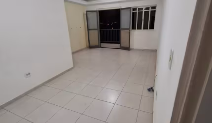 Vende-se apartamento no  Condomínio Armando Melani