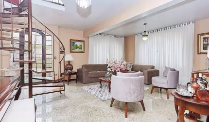 Casa com 7 quartos à venda na Rua Eduardo Geronasso, 1265, Bacacheri, Curitiba, 376 m2 por R$ 1.800.000