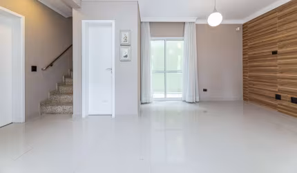 Casa com 3 quartos à venda na Rua Rio Grande do Sul, 1116, Água Verde, Curitiba, 210 m2 por R$ 1.365.000