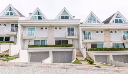 Casa em condomínio fechado com 3 quartos à venda na Rua André Zílio, 143, Santo Inácio, Curitiba, 253 m2 por R$ 1.795.000