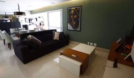 Apartarmento condominio clube