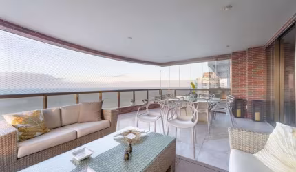 Apartamento 424m², 4 suítes em Areia Preta