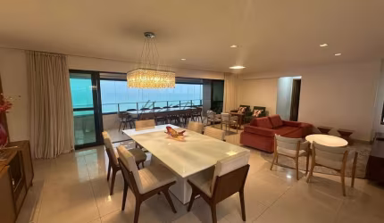 Apartamento frente mar em Areia Preta, 4 Suítes, mobiliado