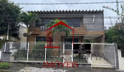 Casa com 3 quartos à venda na Rua da Divina Misericórdia, Vila Valqueire, Rio de Janeiro, 364 m2 por R$ 1.250.000