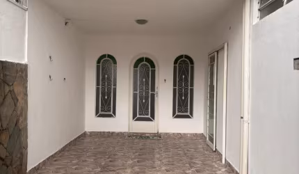 Casa com dois dormitórios