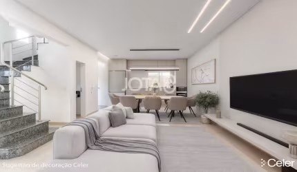CASA EM CONDOMÍNIO COM 2 SUÍTES PRÓXIMO AO CENTRO DE SANTA FELICIDADE