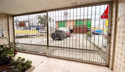 Casa térrea 3 dorms Av. do Cursino | Edícula | 4 vagas | ótima localização | residencial ou comercial | Compre alugado