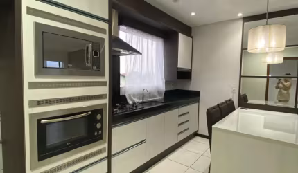 Amplo apartamento no bairro aventureiro