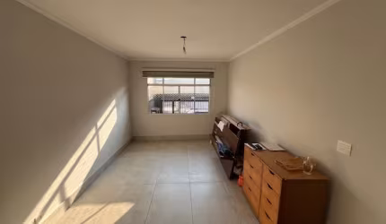 Casa Residencial Pronta para Morar no Jardim Olympia, São Paulo com 3 Suítes e Conforto Único