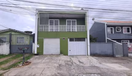 Sobrado com 2 quartos  para alugar, 150.00 m2 por R$3200.00  - Boqueirao - Curitiba/PR