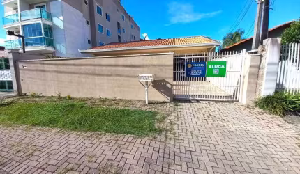 Casa Residencial para aluguel, 3 quartos, 1 suíte, 3 vagas, Boqueirão - Curitiba/PR