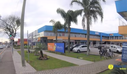 Conjunto Comercial à venda, 27.52 m2 por R$140000.00  - Novo Mundo - Curitiba/PR