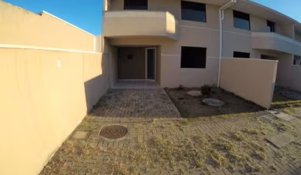 Sobrado com 3 quartos  à venda, 81.87 m2 por R$345000.00  - Alto Boqueirao - Curitiba/PR