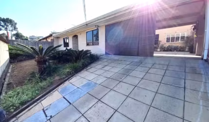 Casa Residencial com 4 quartos  à venda, 260.00 m2 por R$700000.00  - Alto Boqueirao - Curitiba/PR