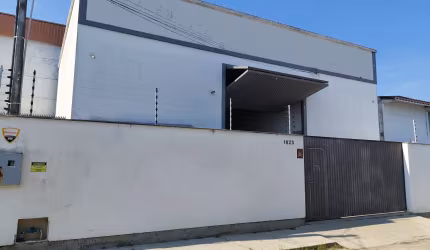 Galpão 300m2 - Bairro Ipiranga - São José - SC - Oportunidade!